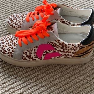 Dolce vita fashion sneakers